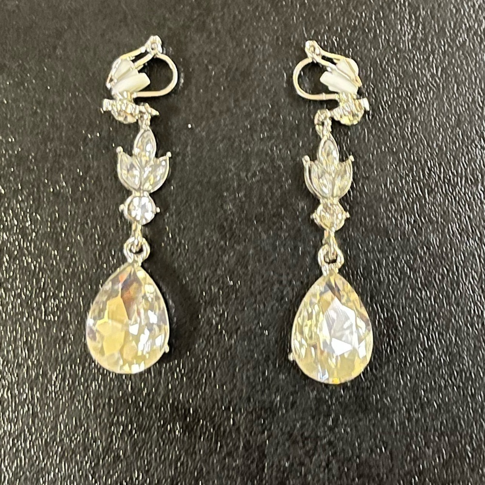 4Prs Rhinestone Faux Diamond Clip On Earring Lot Set Prom Pageant Homecoming NIB